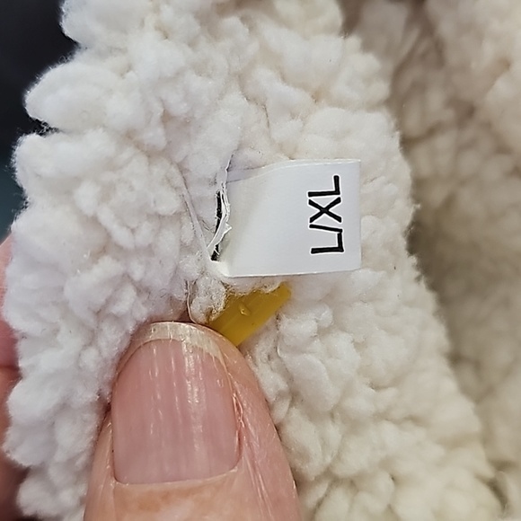 Isotoner women's wrist smart dri microsuede winter gloves. NWOT. Size large Gray - Picture 5 of 8